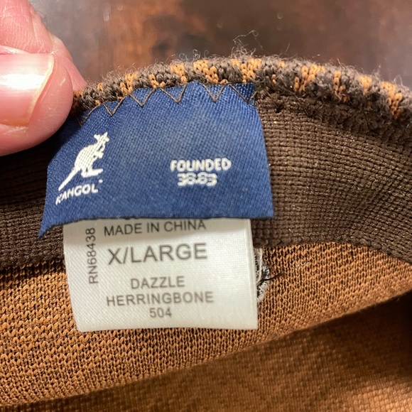 Kangol hat - Picture 2 of 3